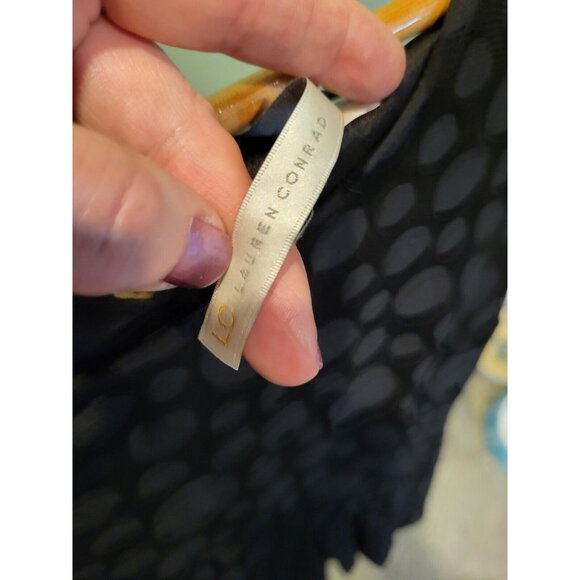 Black On Black Polkadot Short Sleeve Pleated Dress Lauren Conrad Sz 6 Whimsigoth - Picture 6 of 9